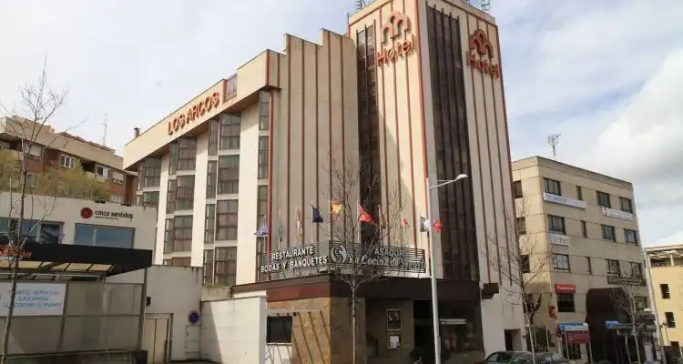 Hotel Los Arcos